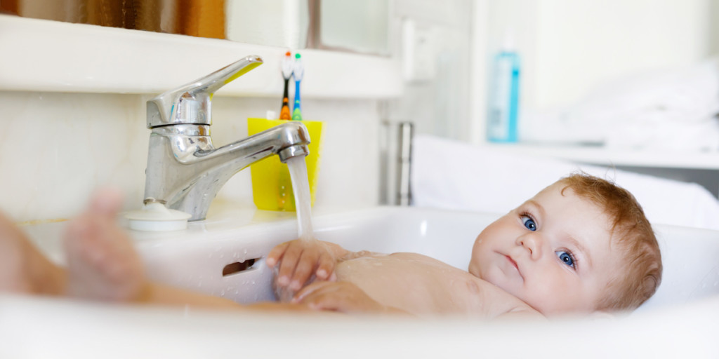Baignoire bébé : bien la choisir, quelle est la meilleure pour vous ?